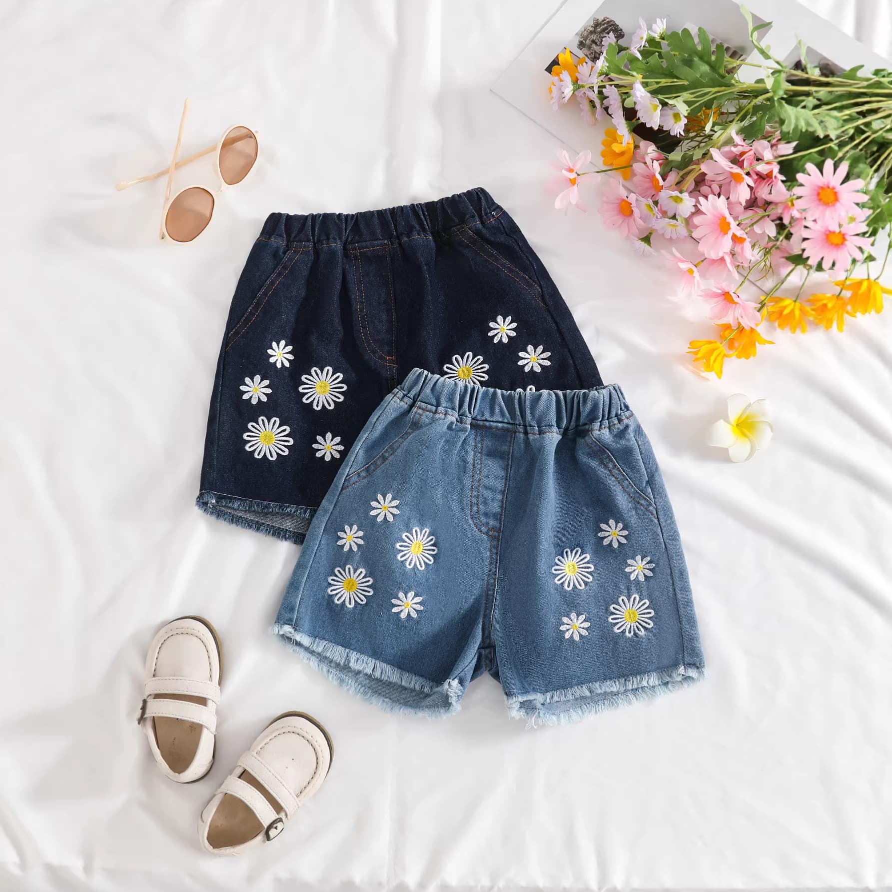 Cross-border supply wholesale 2026 summer new embroidered denim shorts girls hot pants single product Amazon foreign trade new