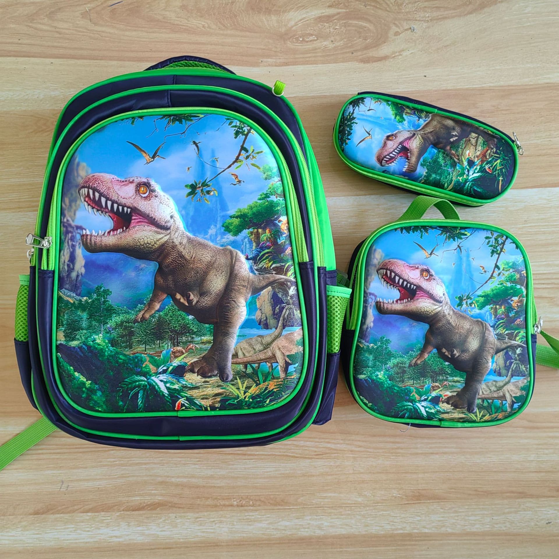 Factory Wholesale 3-Piece Set Schoolbag for Elementary Students 16-Inch Large Capacity Backpack Drop Shipping 3D Hard Shell Schoolbag