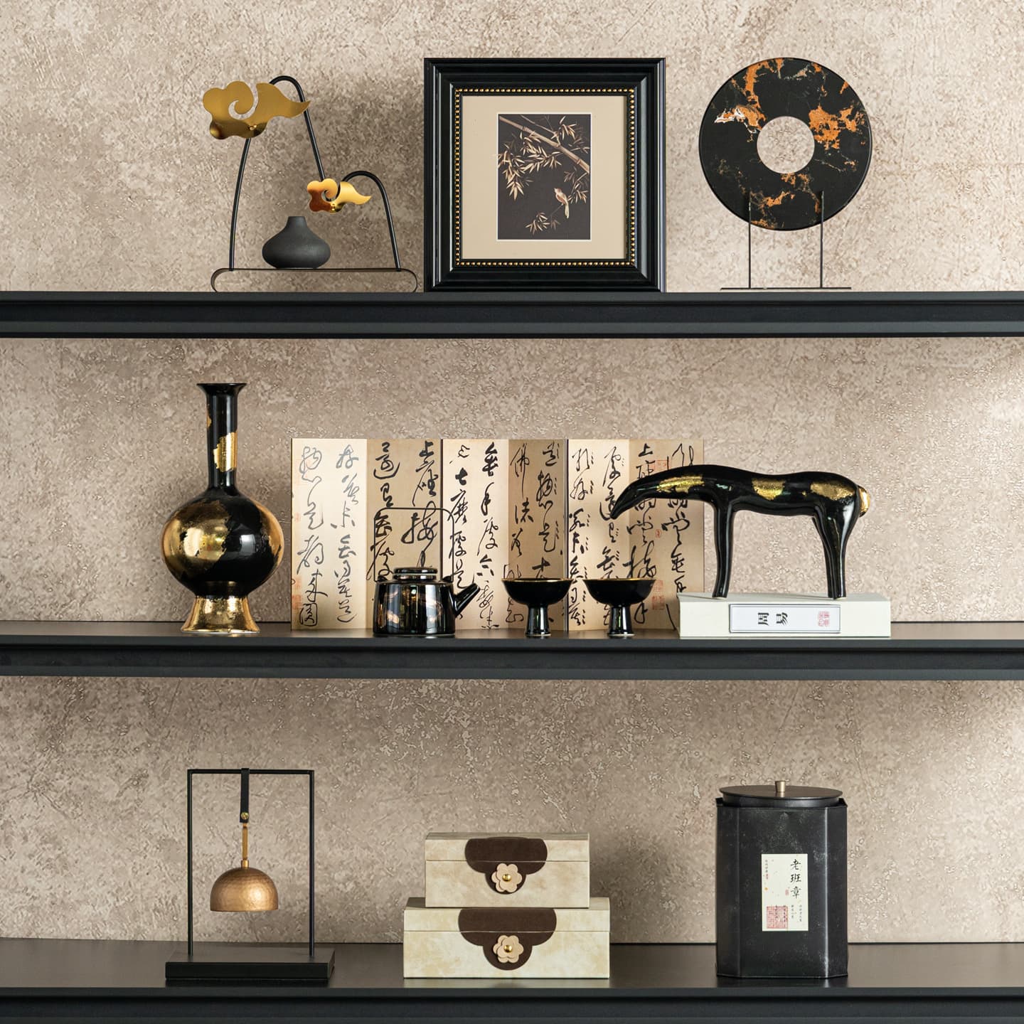 Yibeizi Song Dynasty aesthetics antique style high-end soft furnishings living room open grid model room tea room decorations