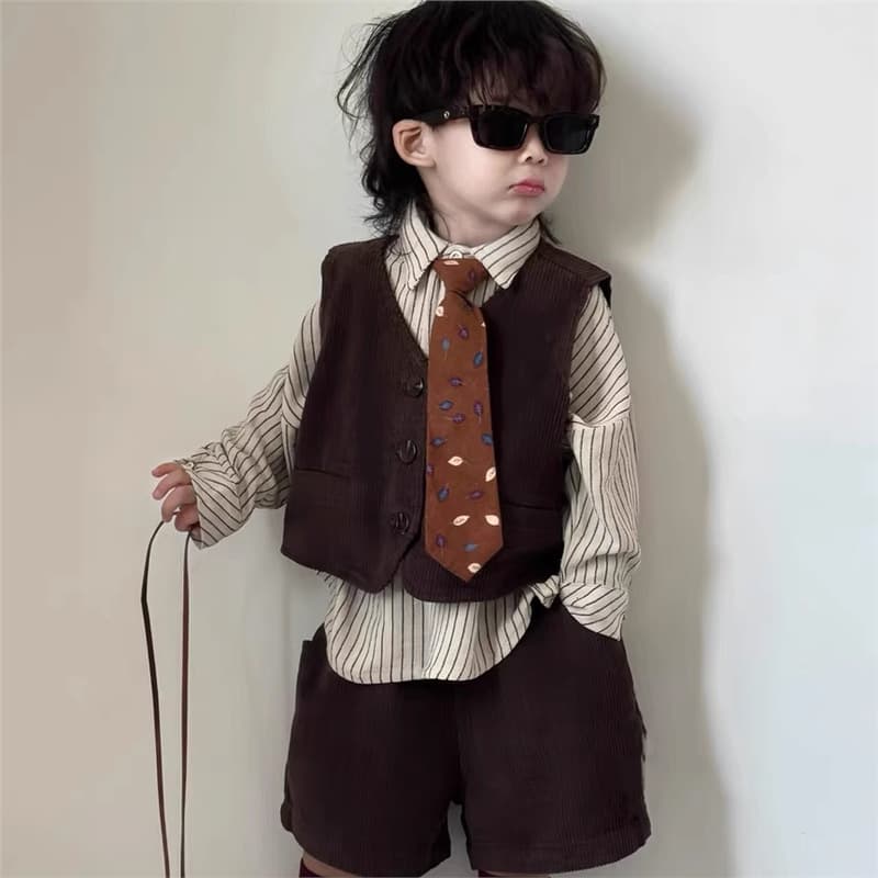 2025 New Autumn Kids Vintage Corduroy Vest Boys British Style Striped Shirt 4-Piece Set Trendy