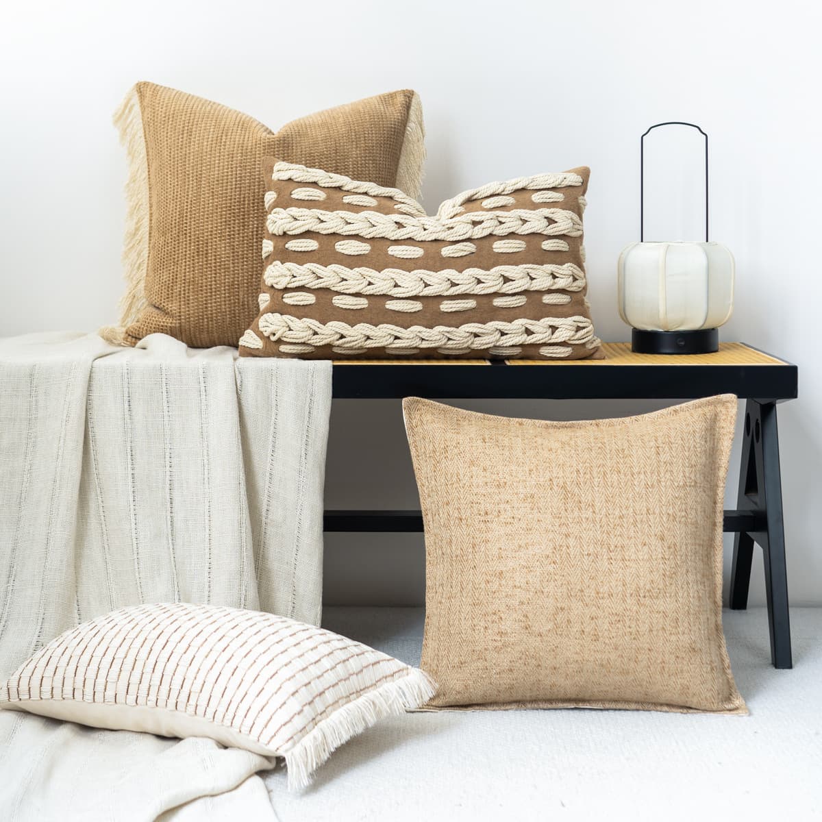 Wabi-Sabi Wooden Style Cotton Linen Throw Pillow Cover, 3D Braided Macrame Fringe Textured Cushion Cover for Guesthouse Living Room Sofa Waist Pillow