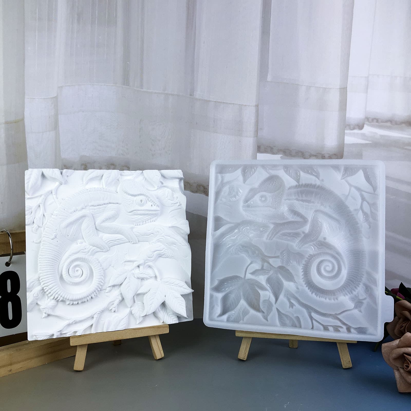 X0748 Chameleon Wall Hanging Decorative Cement Plaster Mold DIY Silicone Mold