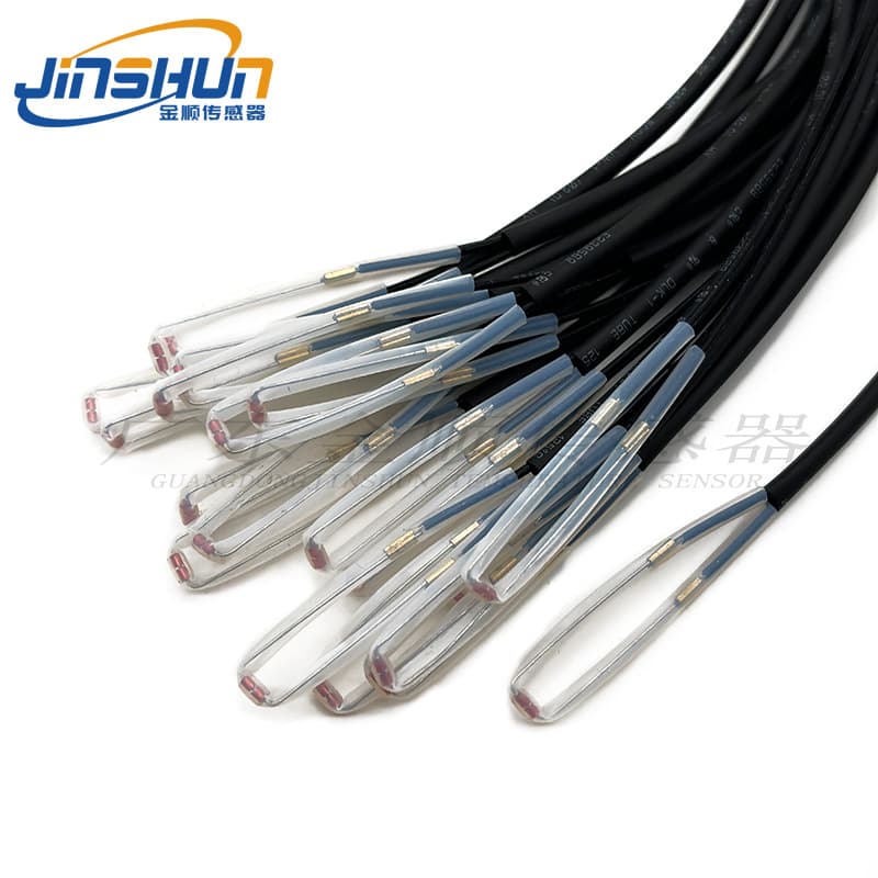 Source factory thermistor temperature sensors are used in lithium battery protection boards, refrigerators, home appliances, washing machines, etc.