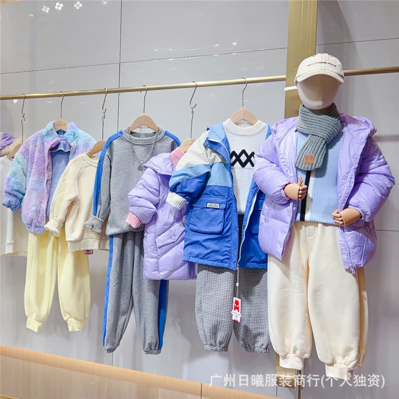 Children's clothing factory wholesale genuine ABC kids final clearance, winter brand children's clothing factory wholesale sources.
