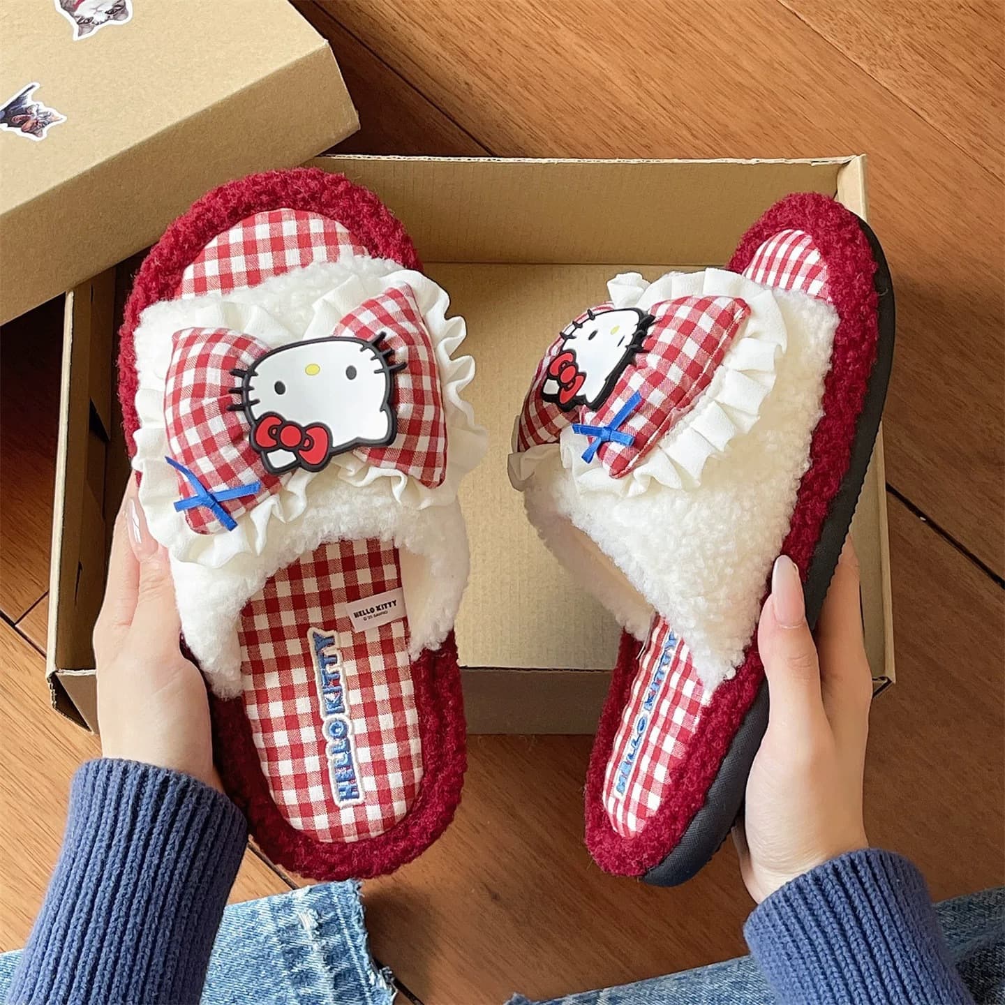 New Indoor Warm Women Autumn Winter Cotton Slippers Cute Hello Kitty Anti-Slip Maternity Slippers