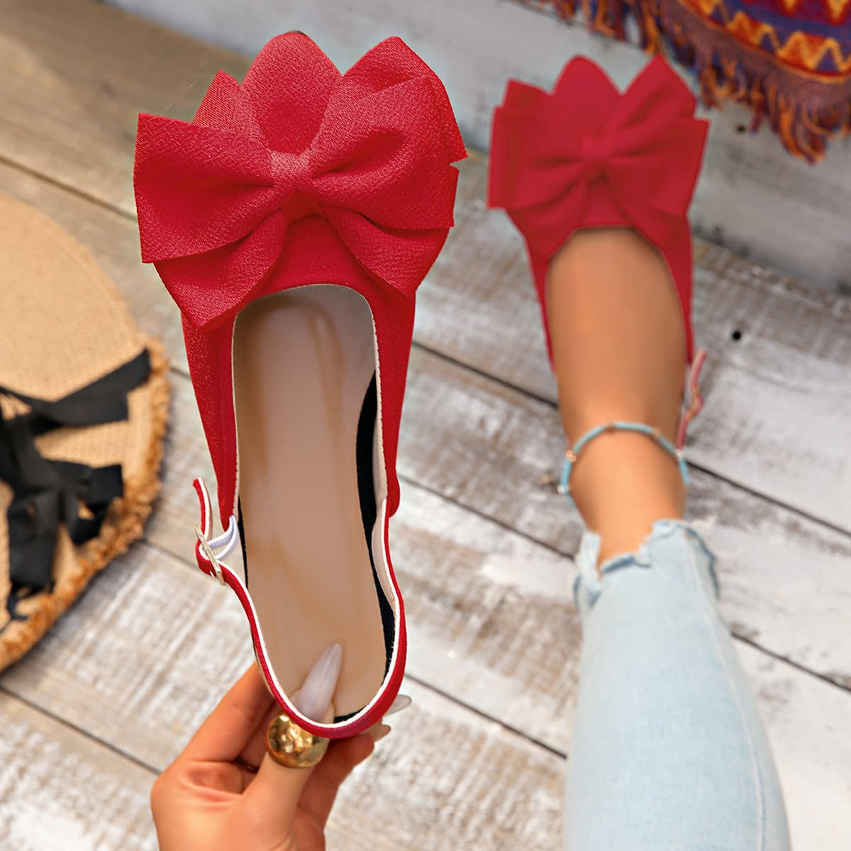 Autumn flat bow toe toe sandals 2026 new foreign trade European and American large size pointed toe back empty sandals for women wholesale