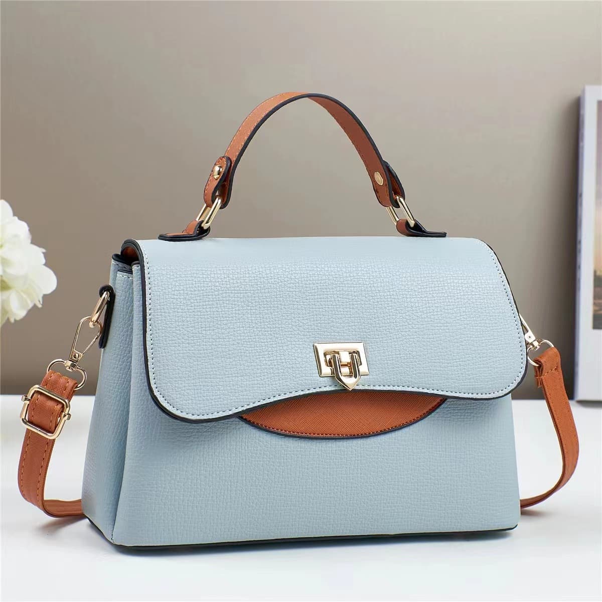 New Style Foreign Trade Bags for Women, Korean Version, Versatile and Trendy Shoulder and Crossbody Bags, Fashionable Handbags for Ladies, Cross-Border Shipping