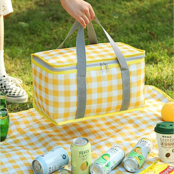 Outdoor Portable Picnic Bag Thickened Insulated Lunch Bag for Office Workers and Students American Style Camping Large Capacity Portable Storage Bag