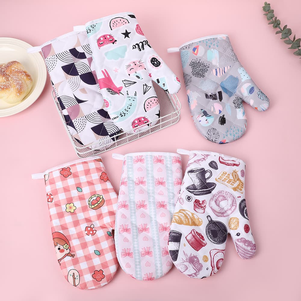 Thickened microwave oven insulation gloves, high temperature resistant kitchen household heat-proof oven oven baking special anti-scald gloves