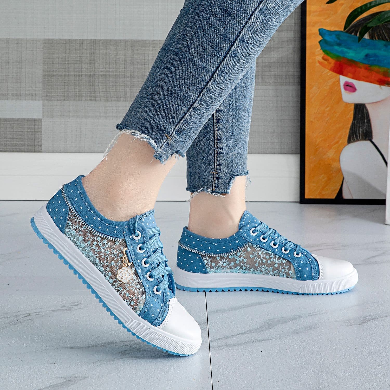 Summer Korean Style Women's Hollow Out Denim Mesh Flats Casual Breathable Fabric Shoes Student Net Shoes