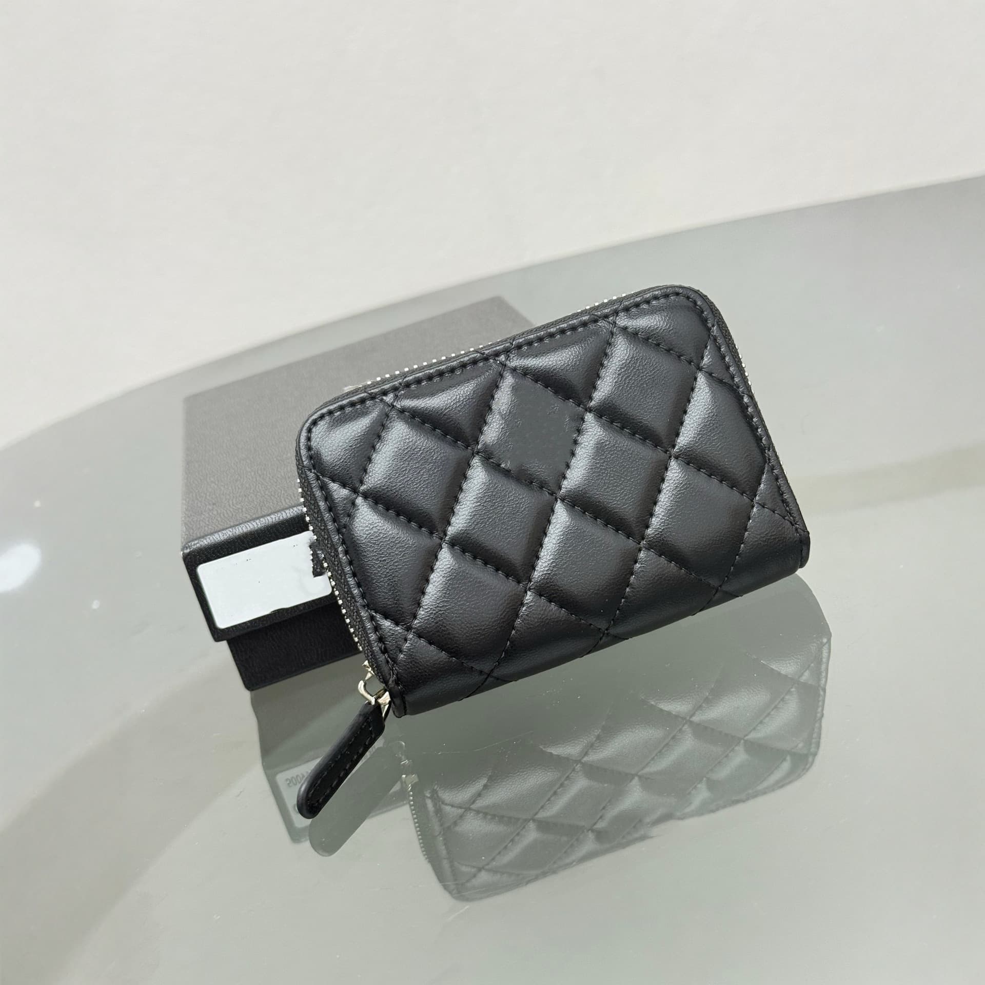 Cross-border single fragrance granny fish genuine leather diamond zipper bag for women coin purse card holder card holder card bag coin purse