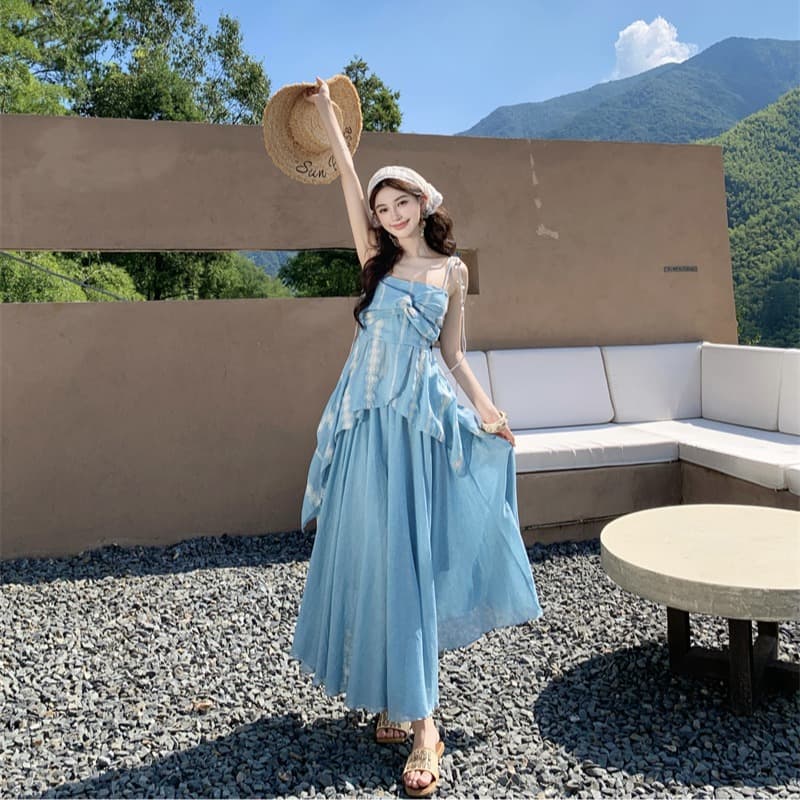 Yunnan Tourism Irregular Tubeless Small Suspender Top + Skirt 2026 Summer Vacation Style Beach Skirt Two-piece Set