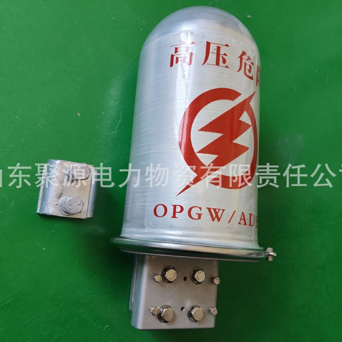 Factory direct supply of pole-mounted aluminum alloy fiber optic cable junction boxes, dustproof, waterproof, and long-lasting.