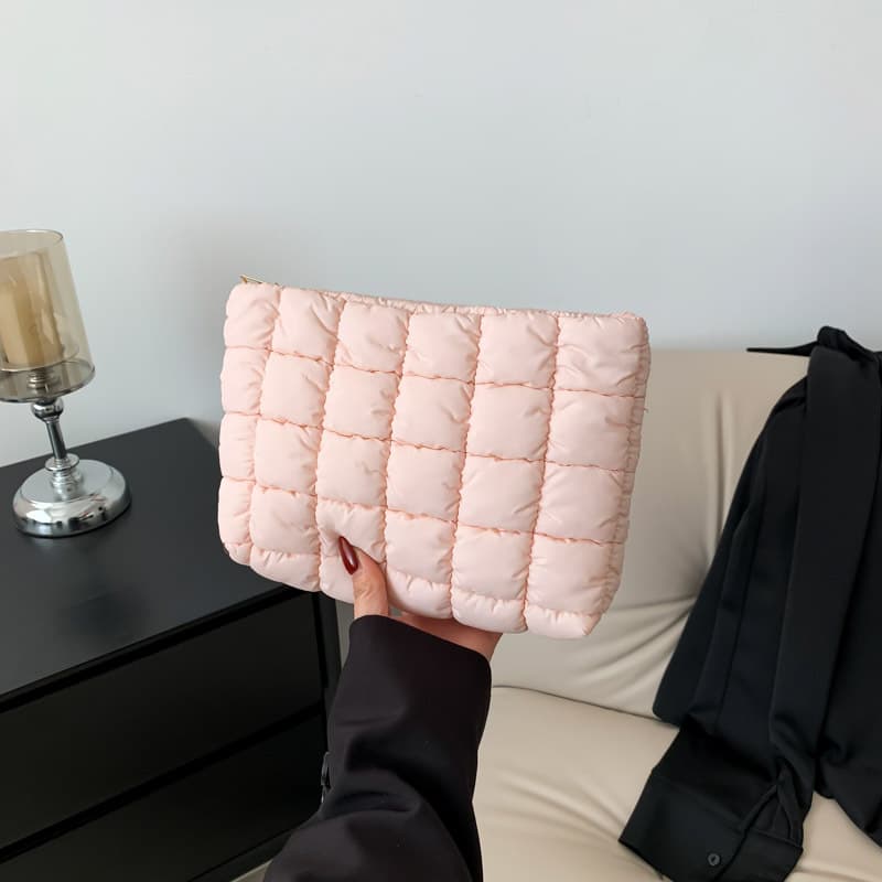 Trendy Pleated Makeup Bag 2026 New Style Versatile Chic Small Bag for Women Korean Fashion Casual Handbag