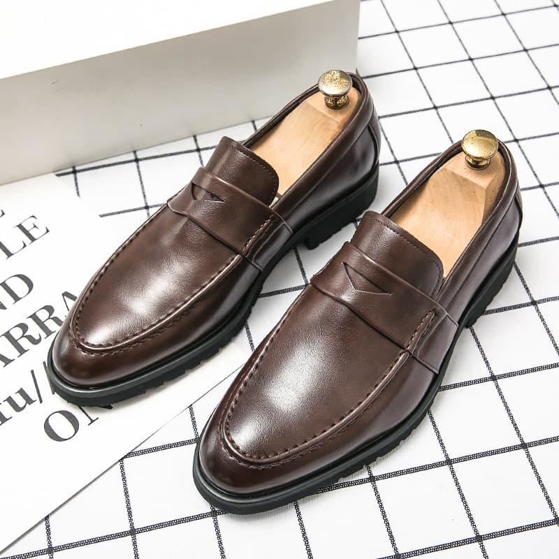 Cross-border Chunqiu Men's Black Business Slip-on Leather Shoes Large Size Simple Solid Color Formal Loafers Office Men's Shoes