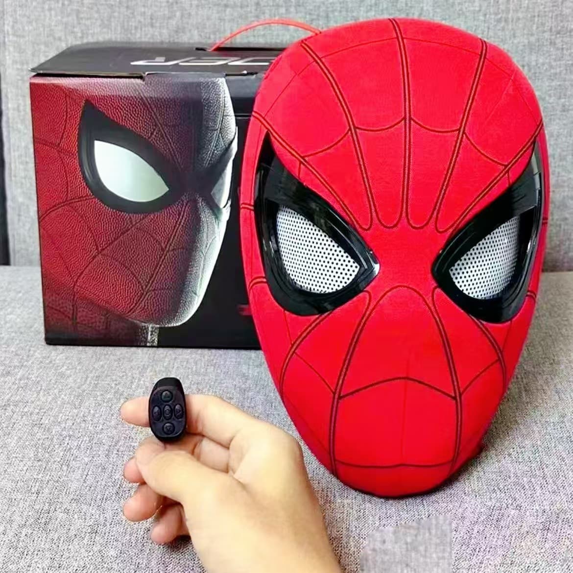 Cross-border Spider-Man Headpiece with Movable Eyes, Electric Blinking Light-Up Mask, Halloween Cosplay Funny Face Cover