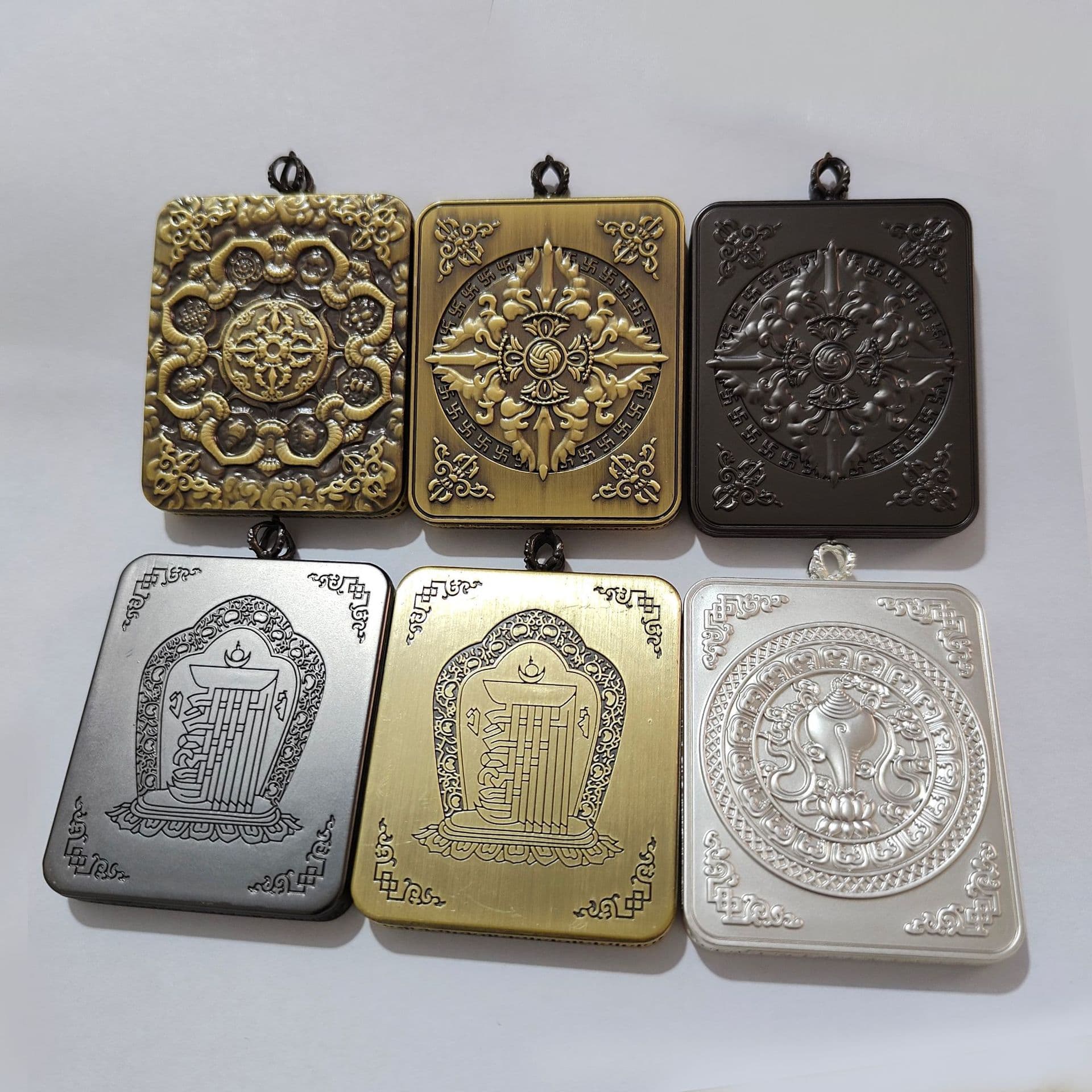 Tibetan Thangka Pendant, Tibet Black and Yellow Wealth God Buddha Plaque, Green Tara Amulet, Birthstone Buddha Necklace, Alloy