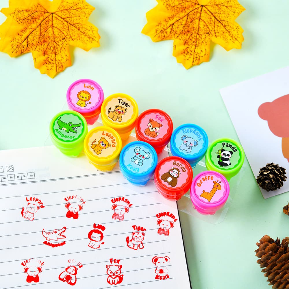 Cute cartoon water stamps for teachers, animal stamps for kindergarten and primary school students, and prizes for correcting homework. Wholesale.