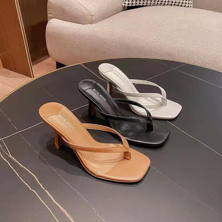 Summer Thin Heel High Heels White One-Strap 2026 New Style Sandals Women Elegant Open-Toe Slippers Square Toe