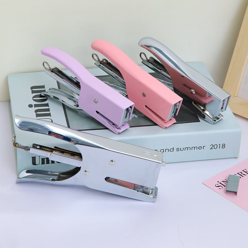 Large Labor-Saving Handheld Stapler for Flower Packaging, Copy Binding, Office and Student Use, Hole Punch