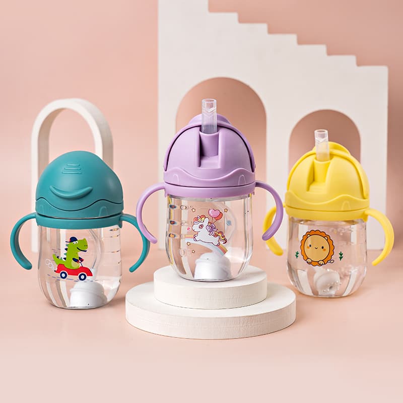 Baby sippy cup with straw, children's water bottle, baby water cup, maternity and infant products, drinking cup, 300ml
