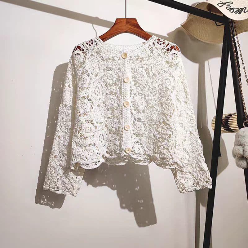 Spring/Summer Knit Crochet Short Jacket for Women, Bohemian Style Lace Woven Long Sleeve Cardigan, Lightweight Air Conditioning Cover-Up