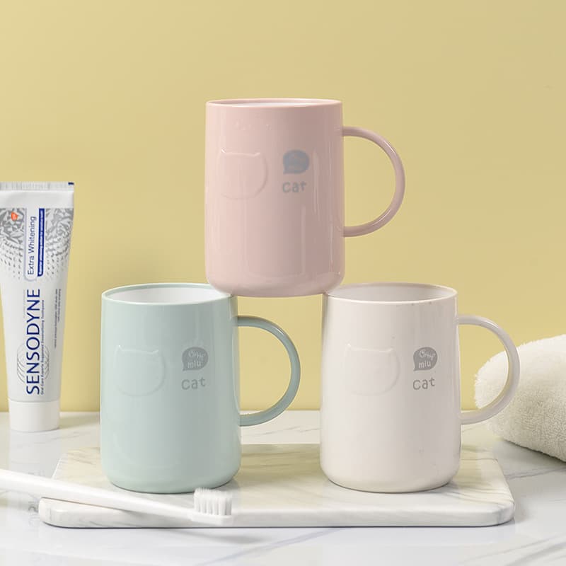 Happy Fish Nordic Color Mouthwash Cup Two-Color Plastic Water Cup Simple Fashion Bathroom Mouthwash Cup with Handle