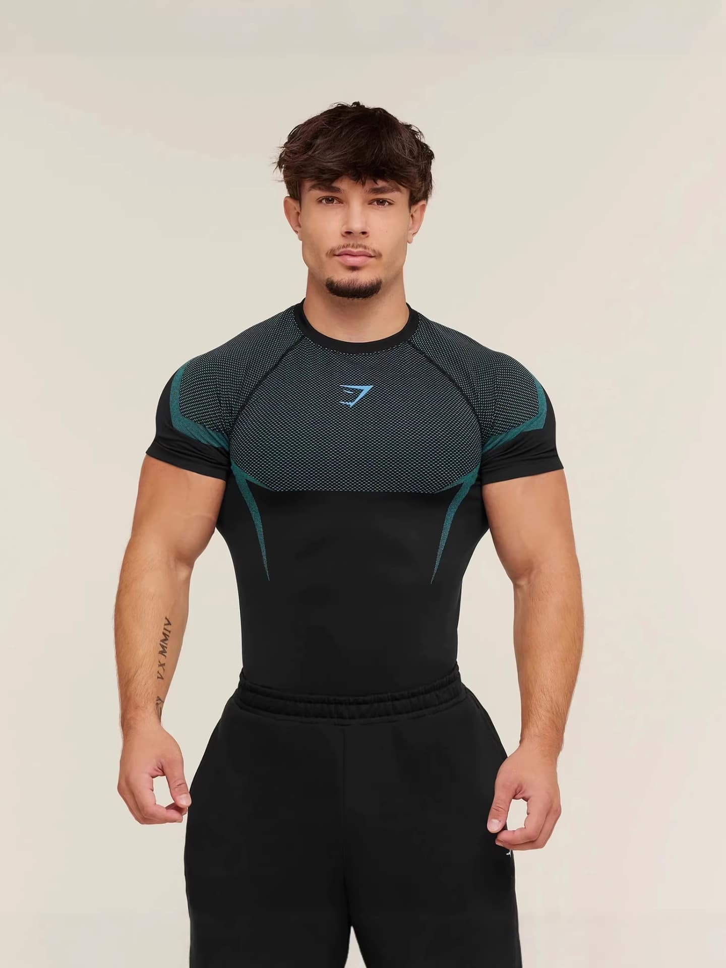 GYMSHARK/ONYX5 Men's T-Shirt Round Neck Short Sleeve Sports Fashion Quick Dry Breathable Stretch Tight Training Top
