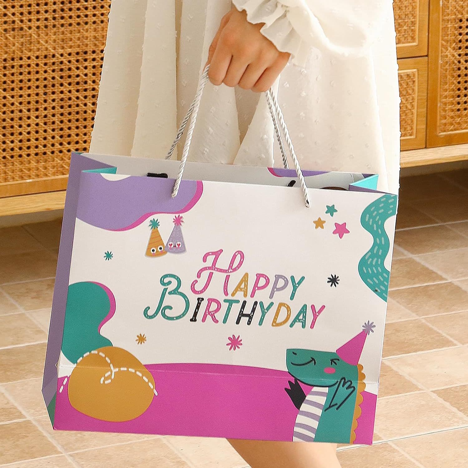 Birthday Gift Box with Fresh Flowers, In-Stock Cross-Border Supply, Birthday Party Gift Box, Gift Bag for Export