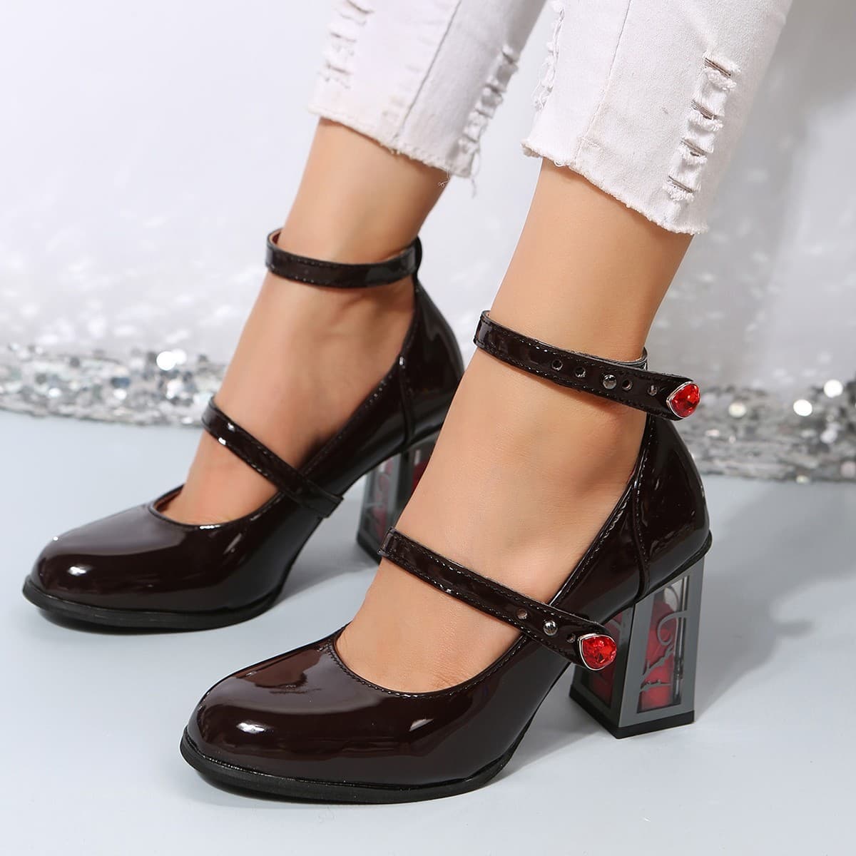 Cross-Border Plus Size Rose Chunky Heels, French Mary Jane Shoes, Retro Women's Single Shoes, 2023 Retro Shoe Trend