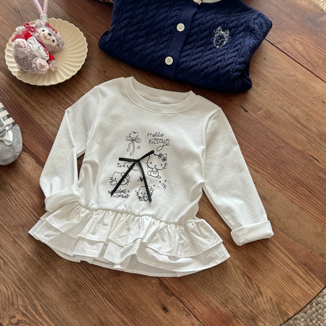 Tian Xiaosi children's T-shirt autumn Korean version KT sweet splicing ruffled fart curtain long-sleeved top autumn new trend