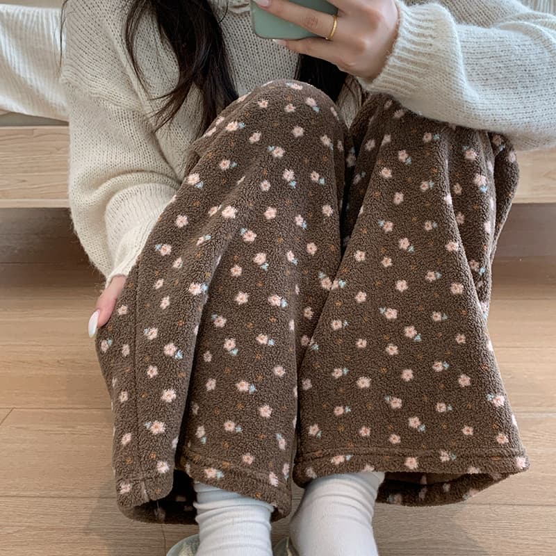 Autumn/Winter Hot Selling Fleece Home Pants, Can Be Worn Out as Casual Sleep Pants, Thickened and Fleece-Lined for Warmth, Straight Leg and Jogger Fit