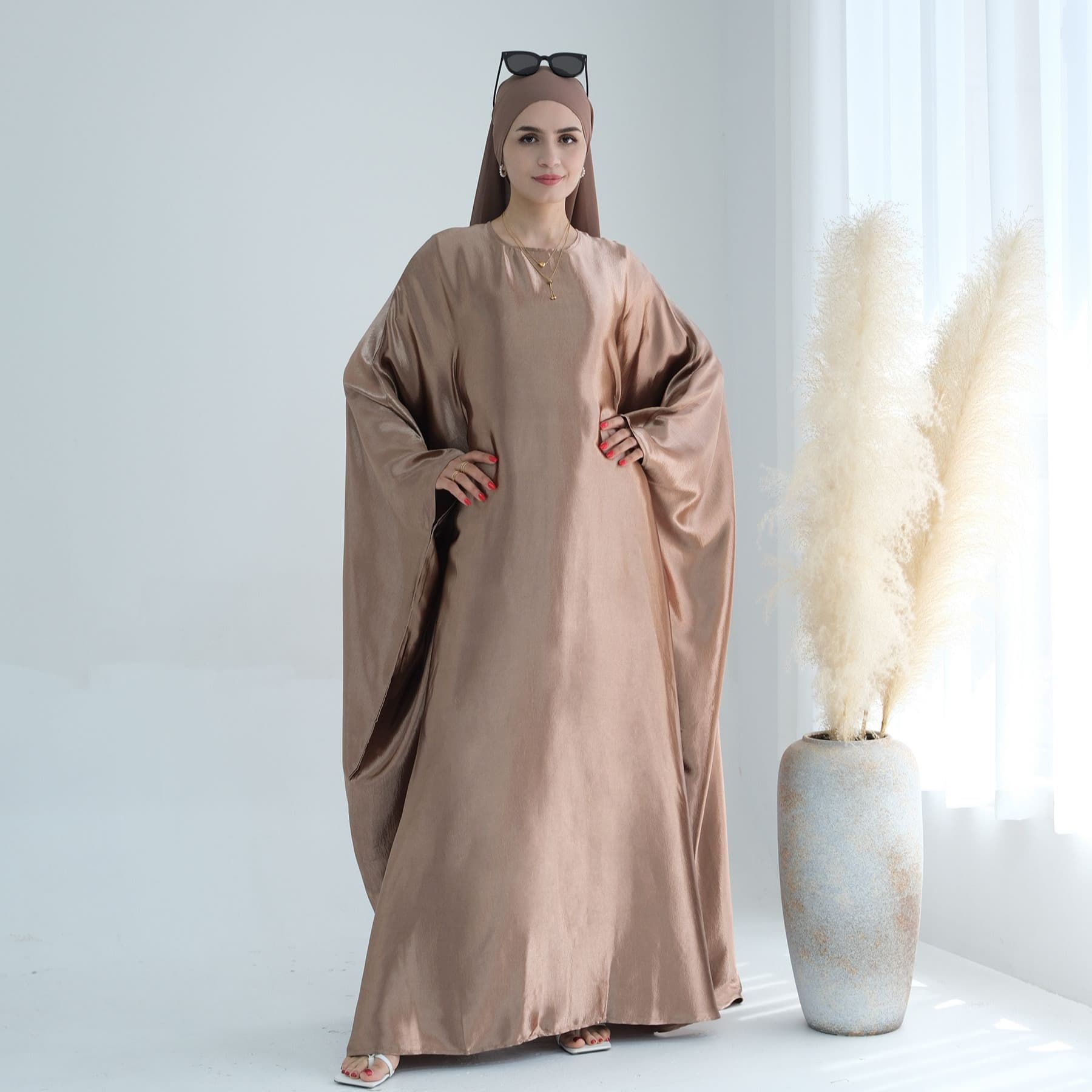 Satin Dress with Large Hem Robe Gown Southeast Asian Women's Abaya Prayer Robe