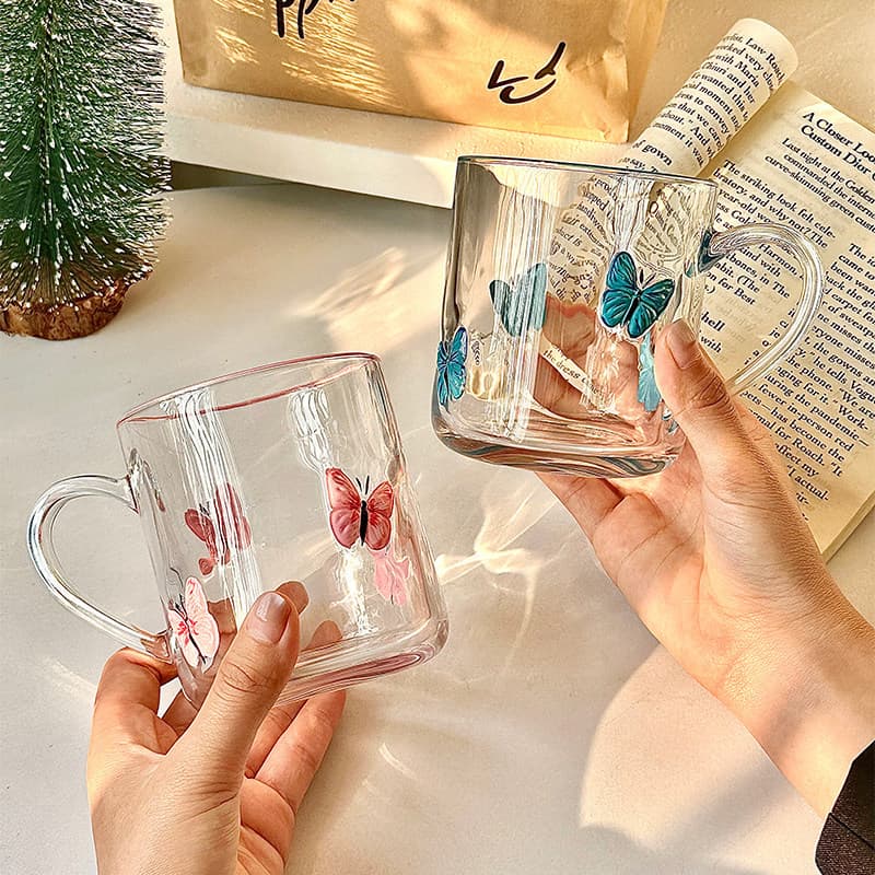 Women's Tipsy Wine Glass with Butterfly Design, Fruit Wine Champagne Flute, Premium Gift for Bridesmaids, Valentine's Day Gift for Best Friend