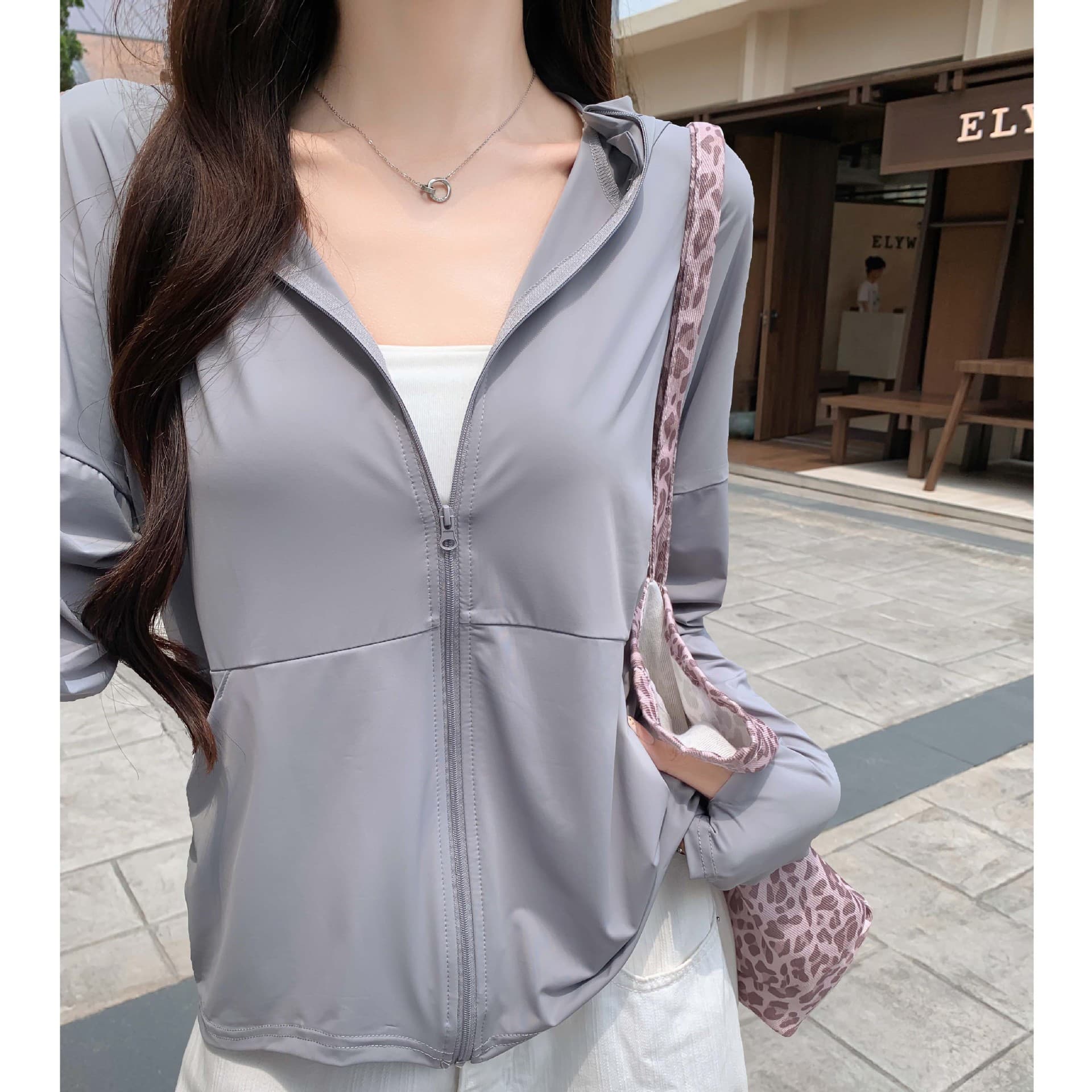 H357 hooded sun protection clothing, anti-UV sun protection clothing for women, summer light, loose and cool outdoor cardigan jacket