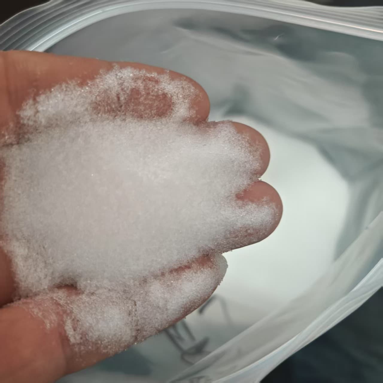 PMMA microspheres and PS microspheres are highly dispersible ceramic pore-forming agents that create uniform pores, have high volatility, and leave no residue.