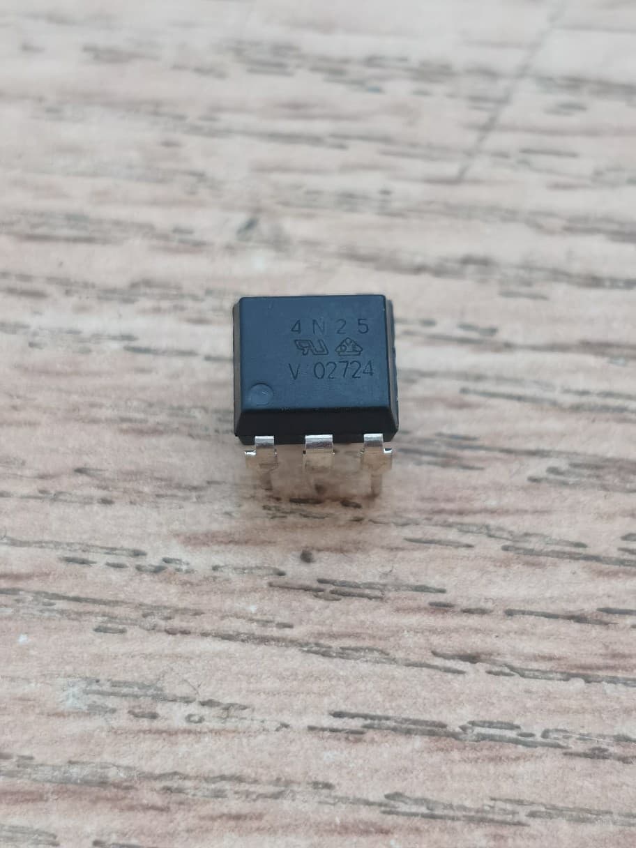 Vishay Optocoupler 4N25