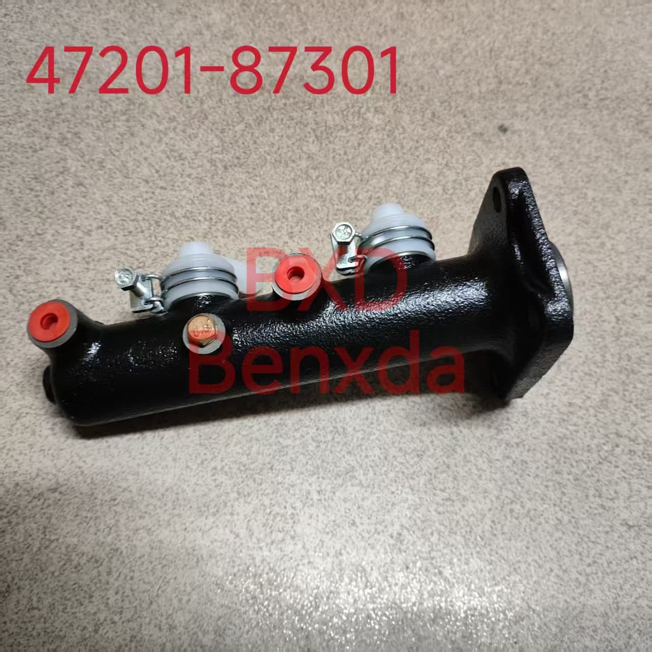 47201-87301 47201-87302 Brake Master Cylinder Is Suitable for Daihatsu Delta V10 V20 V30