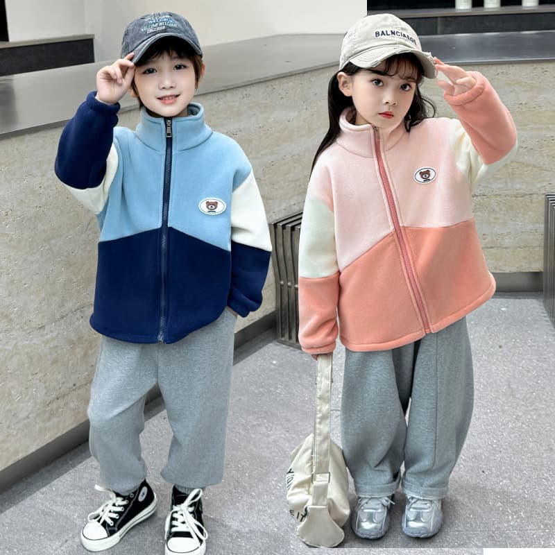 Children's thickened warm jackets for boys and girls, Austrian velvet zipper shirts for medium and large children, spliced velvet sweatshirts, trendy children's clothing