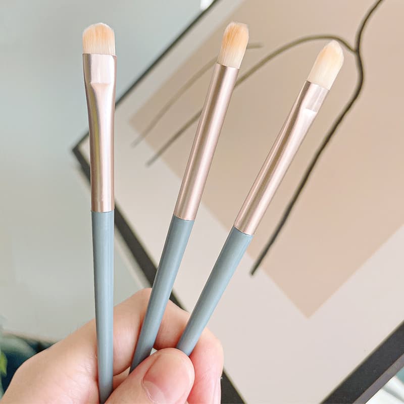 Eyeshadow Fiber Brush 3-Pack Eyeshadow Brush Makeup Brush Set for Beginners Cosmetic Tools Individually Packaged