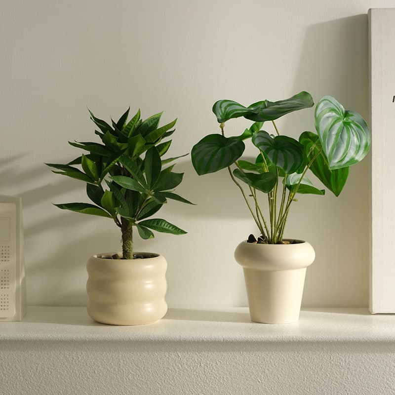 Artificial Plant Nordic Style Small Potted Decor for Office Living Room Desktop Indoor Bonsai Ornament Faux Flowers Greenery