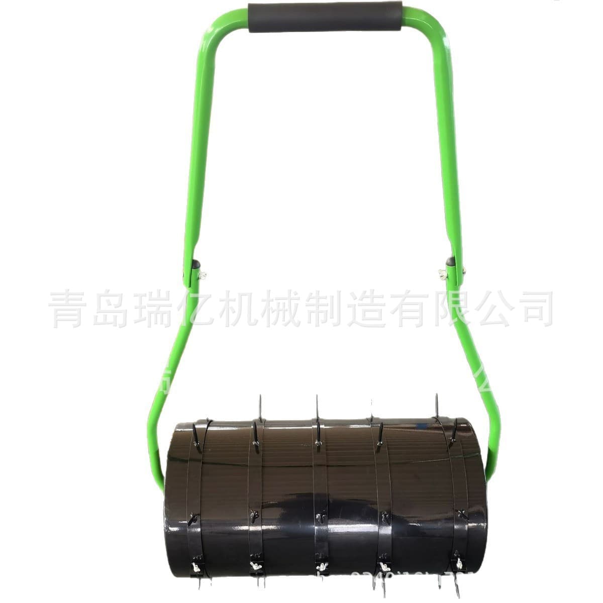 Manufacturer supplies lawn rollers with barbed rings for loosening soil and gardening tools.