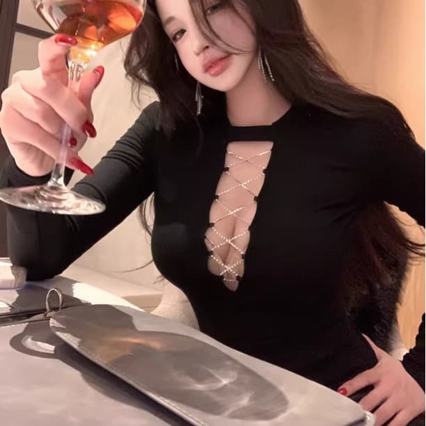 Pure lust style hot girl black hollow slim long-sleeved bottoming T-shirt women's spring and autumn new slim top 5692