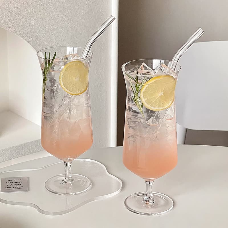 Tall juice cup home creative reverse mouth glass chicken wine cup fruit tea soda sparkling water cup drinking cup