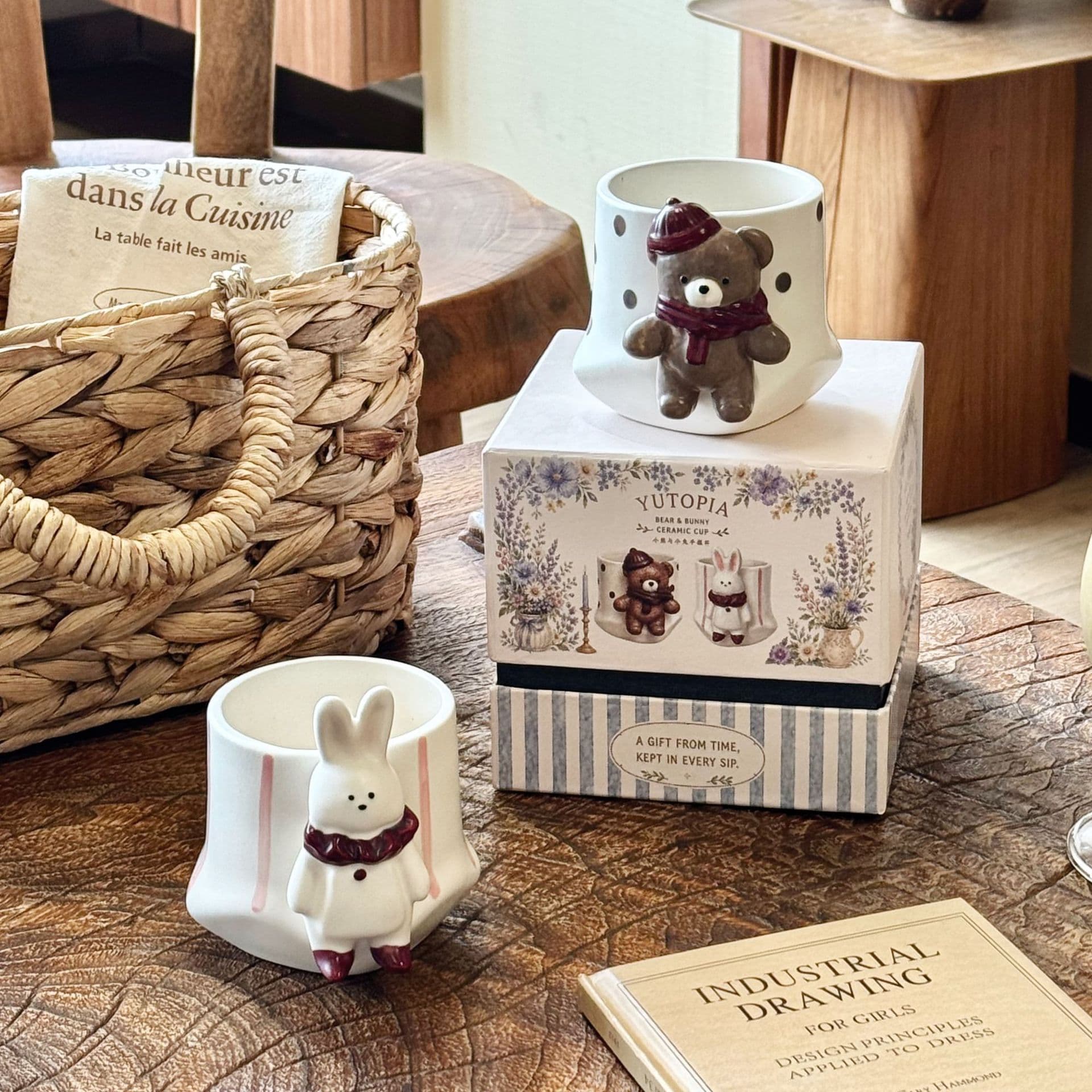 Sunny Day Garden 3D Bear Mug Retro Ceramic Coffee Cup Niche Handmade Hand-Pinched Coffee Cup Water Cup