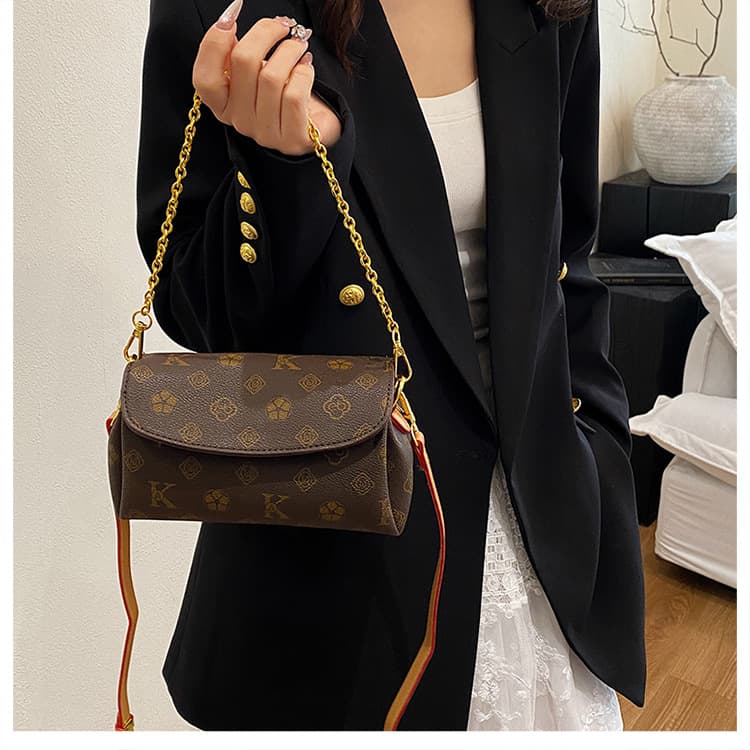 Trendy Small Bag Women's Cross-Border Wholesale 2026 New Korean Chain Vintage Shoulder Bag Versatile Crossbody Bag