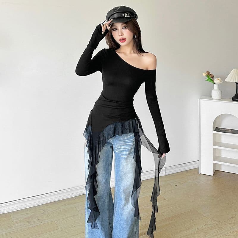Sweet and Spicy Ruffled Asymmetric Off-Shoulder Long-Sleeve Top for Women, Slimming Fall Blouse