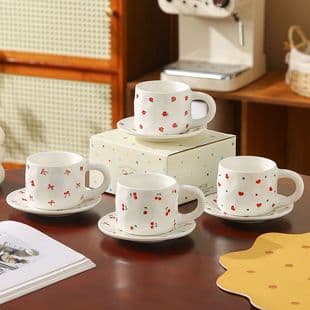 Korean Ins Style Heart-Shaped Coffee Cup Saucer Hand-Painted Love Ceramic Cup Saucer Afternoon Tea Cup Saucer