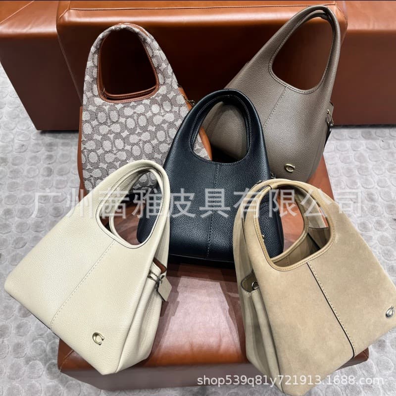 C Family Kou Family New Women's Bag LANA Dog Tooth Vegetable Basket Fashion Handbag Bucket Bag