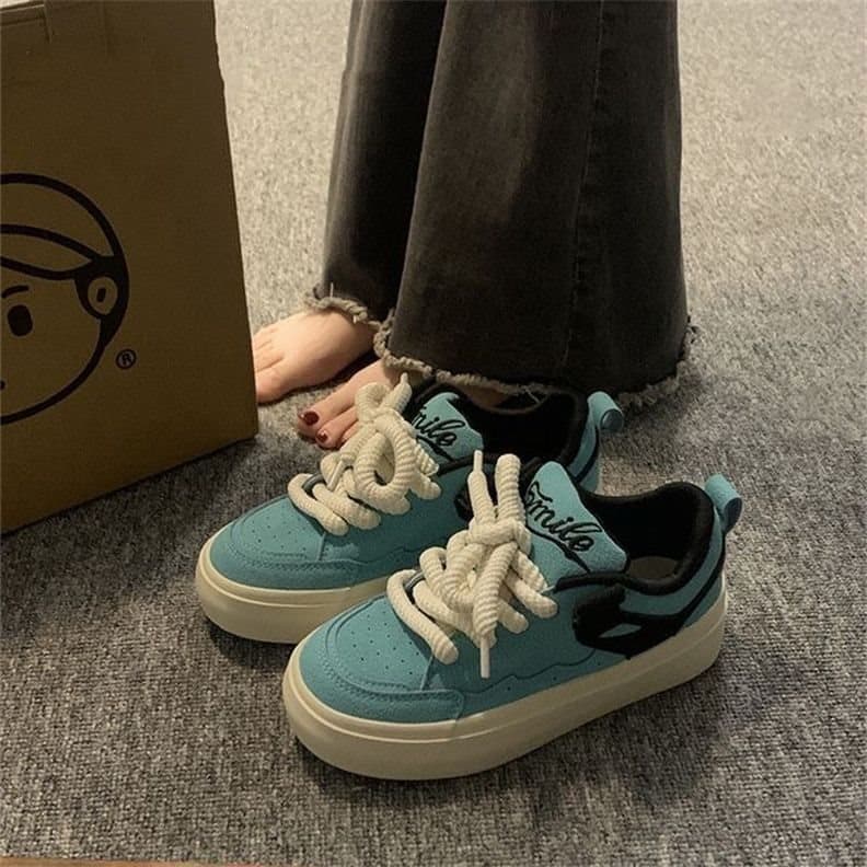 Xiaogezi Original Genuine Design Lake Blue Women's Shoes 2024 Autumn New Canvas Shoes Women's American Retro Skate Shoes